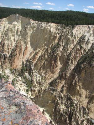 Cliffs above Yellowstone River.