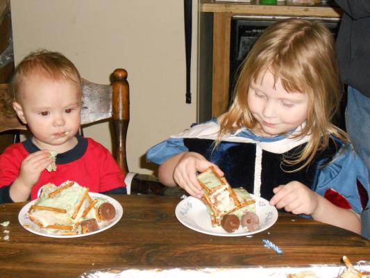 Joshua and Sarah eat truck cakes. 