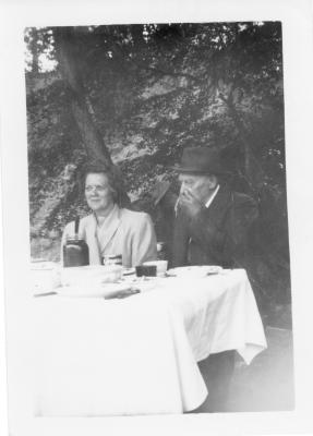 Will&Bertha Shaw, 1949