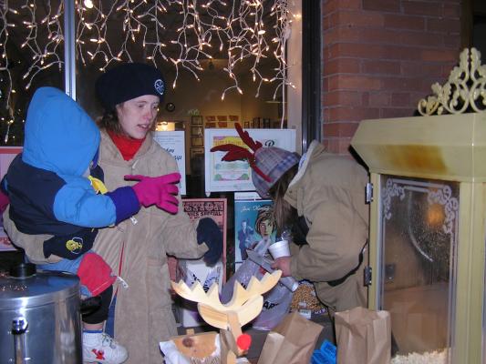 GVCC gives out free popcorn and hot chocolate at the Festival of lights.