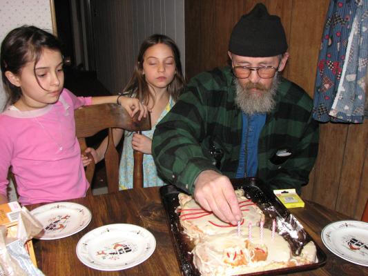 Malia, Andrea and Robert want some cake