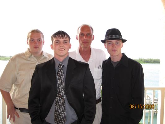 Nick Zack Jeff Ben Wedding hotel balcony 2009