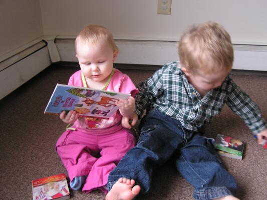 Sarah and Noah read some Christmas books.