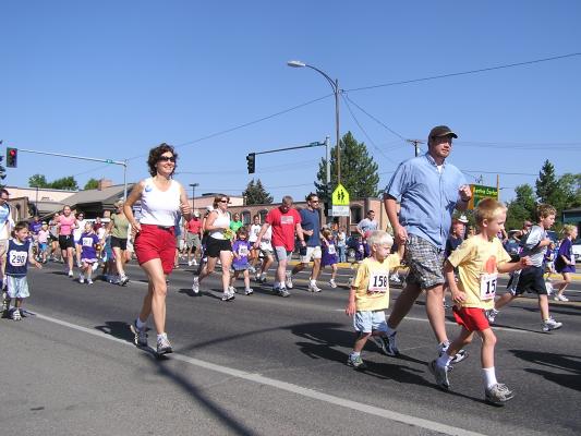Some parents ran with the kids.
